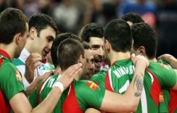 България разби 3-0 Холандия като гост в първия мач